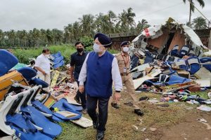 केरल: कोझिकोड एयरपोर्ट पहुंचे केंद्रीय मंत्री हरदीप सिंह पुरी, हालात और राहत उपायों का जायजा लिया