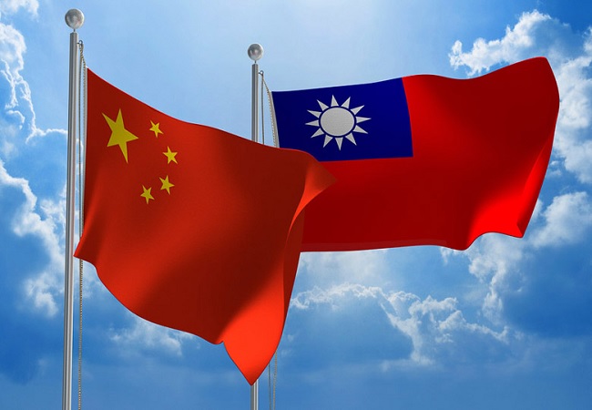 taiwan and china flag