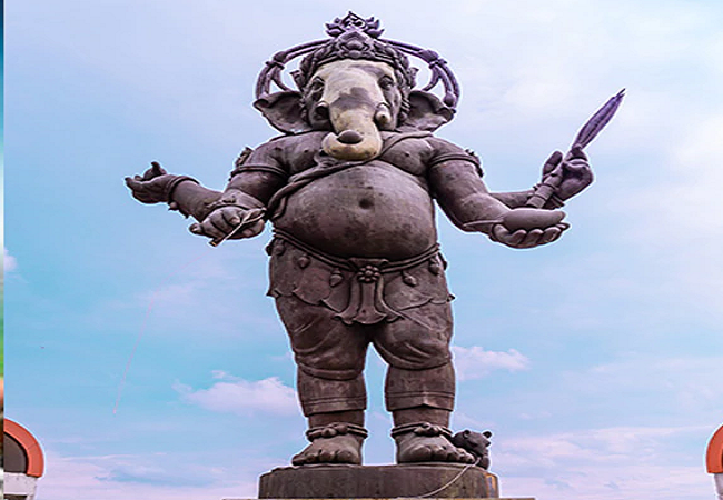 thai ganesh statue2