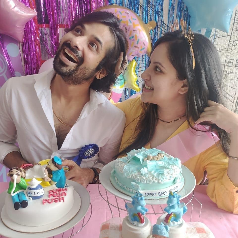 pooja banerjee baby shower