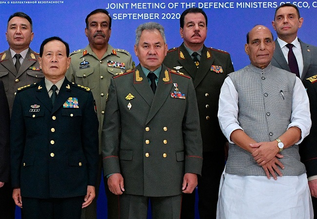 Ind and China Defense minister
