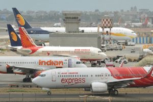 हवाई यात्रियों के लिए राहत की खबर: लॉकडाउन में बुक किये एयरटिकट का पैसा मिलेगा वापस, केंद्र ने SC में दिया प्रस्ताव