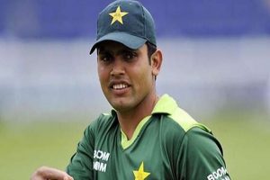 बाबर आजम की आलोचना करने वालों पर बरसे पाकिस्तानी बल्लेबाज कामरान अकमल