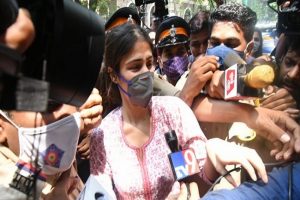 सुशांत सिंह केस : रिया चक्रवर्ती का दावा, बयान देने के लिए किया गया मजबूर