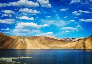 India China Border Tension: चीन की नई चाल का हुआ खुलासा, पैंगोंग झील में पानी के नीचे भी रख रहा नजर