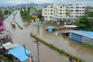 Mumbai Rains: ठाणे और पालघर में भारी बारिश, मौसम विभाग ने जारी किया येलो अलर्ट
