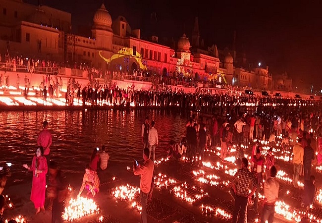 Ayodhya Dipotsav pic night