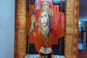 Uttar Pradesh: राम भक्तों को भा रही यूपी के कलाकारों की चित्रकला प्रदर्शनी