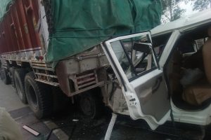 UP: प्रतापगढ़ में बारातियों से भरी बोलेरो ट्रक में घुसी, 14 की मौत, सीएम योगी ने जताया दुख