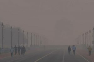Air Pollution: दिल्ली में सांस लेना हुआ जानलेवा, फिर बेहद खराब श्रेणी में पहुंचा AQI लेवल