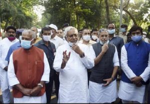 Bihar: 15 नवंबर को होगी विधायकों की बैठक, आज हुई बैठक के बाद सीएम नीतिश ने दिया बयान