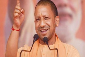 UP: CM योगी का आदेश, तेज हो माफियाओं को नेस्तनाबूद करने की कार्रवाई