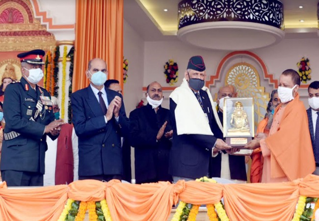 CM Yogi Adityanath CDS Bipin rawat Gorakhpur