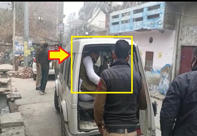 Delhi: AAP विधायक जा रहे थे अमित शाह के घर धरना देने, लेकिन तभी दिल्ली पुलिस ने देखिए क्या किया