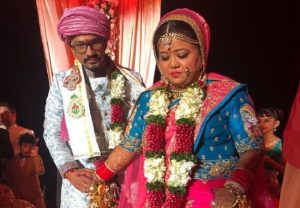 भारती सिंह और हर्ष लिंबाचिया ने मनाई तीसरी मैरिज एनिवर्सरी, शेयर की शादी की तस्वीरें