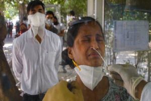 Coronavirus Update in India: देश में बीते 24 घंटे में आए 18 हजार से ज्यादा नए मामले, 246 लोगों की मौत