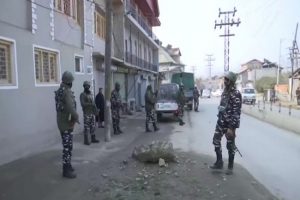 Jammu Kashmir : श्रीनगर में पुलिस बल पर हुआ आतंकवादी हमला, 1 पुलिसकर्मी और 1 नागरिक घायल