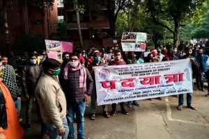JNU में हिंसा के खिलाफ ABVP ने निकाली पदयात्रा, वामपंथी हिंसा के खिलाफ दिया कड़ा संदेश
