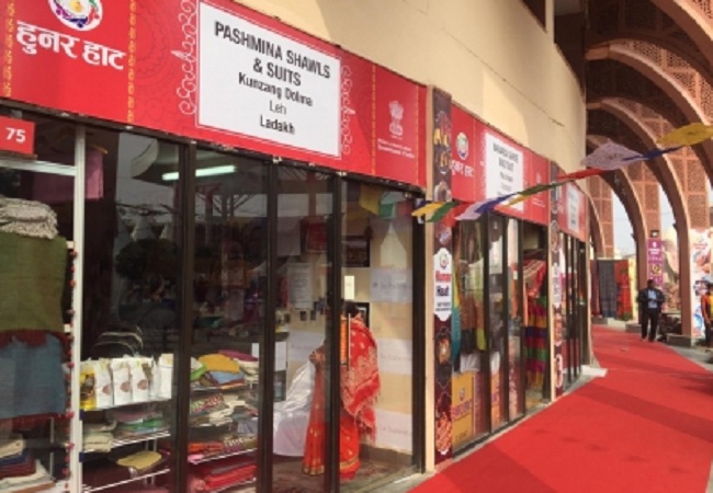 Kashmiri Pashmina Hunar Haat UP