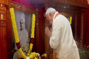 Swami Vivekanand Birth Anniversary: राष्ट्रपति-पीएम मोदी समेत कई दिग्गजों ने स्वामी विवेकानंद को किया नमन