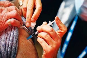 Jammu Kashmir: जम्मू कश्मीर ने टीकाकरण को लेकर बनाया रिकॉर्ड, लगाया गया राष्ट्रीय औसत से दो गुना ज्यादा टीका