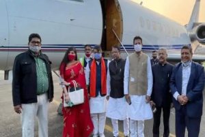 अमित शाह ने रद्द किया पश्चिम बंगाल का दौरा, तो BJP चार्टर्ड प्लेन से TMC के बागी नेताओं को ले आई दिल्ली