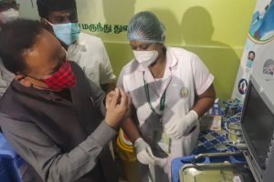 Chennai : कोरोना वैक्सीन का ड्राई रन आज, राजीव गांधी हॉस्पिटल पहुंचे स्वास्थ्य मंत्री, पीएम मोदी का किया धन्यवाद