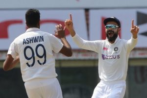 Ind vs Eng: टेस्ट क्रिकेट में अश्विन ने बनाया अनोखा रिकॉर्ड, पहली गेंद पर विकेट लेने वाले पहले भारतीय स्पिनर बने