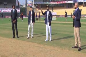 Chennai Test : अपने 100वें टेस्ट में रूट ने पहले बैटिंग का फैसला किया