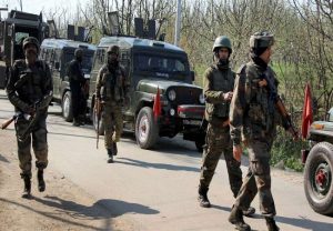 Jammu-Kashmir: कश्मीर में आतंकी ठिकाने का भंडाफोड़, भारी मात्रा में हथियार बरामद