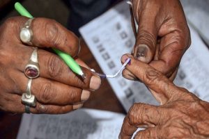 Election: यूपी में दूसरे दौर के चुनाव में M फैक्टर अहम, जानिए पिछली बार 55 सीटों पर कैसा था बीजेपी का हाल