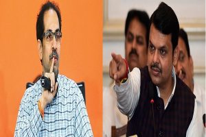 Maharashtra: सेलेब्रिटीज ट्वीट्स मसले पर पलटी उद्वव सरकार, कहा- हस्तियों की नहीं, BJP IT सेल की होगी जांच