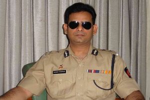 Mukesh Ambani Antilia case: जानिए कौन हैं मुंबई पुलिस के नियुक्त नए पुलिस कमिश्नर हेमंत नगराले