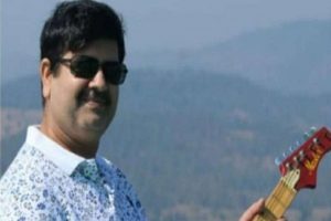 Maharashtra: मुंबई में मुकेश अंबानी के घर के पास जो संदिग्ध गाड़ी हुई थी बरामद, उसके मालिक की मिली डेड बॉडी