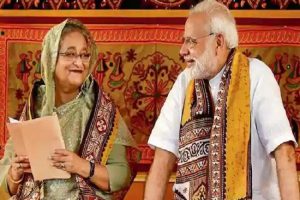 PM Modi: बांग्लादेश पहुंचकर PM मोदी ने दिया बड़ा सरप्राइज़, साथ लेकर गए 12 लाख वैक्सीन