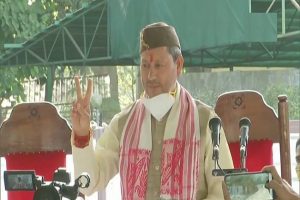 Tirath Singh Rawat Oath: तीरथ सिंह रावत बने उत्तराखंड के मुख्यमंत्री, PM मोदी-अमित शाह ने दी बधाई