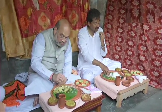 Amit Shah Eating bengal