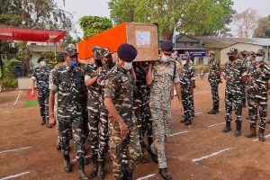 Chhattisgarh: बीजापुर मुठभेड़ में मारे गए 15 नक्सली, 22 जवान शहीद, पीएम मोदी ने जताया शोक