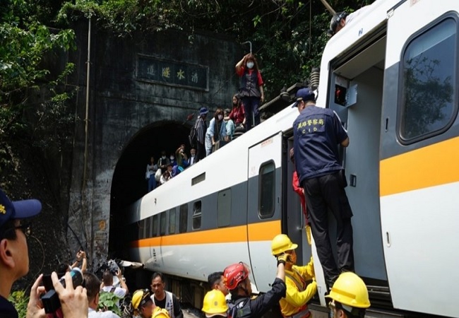 Taiwan train accident 