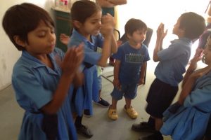 Uttar Pradesh: योगी के ‘हैप्पी स्कूल’ में पढ़ाई को ज्यादा रोचक और मज़ेदार बनाने पर जोर, हर तरफ इस मॉडल की हो रही चर्चा