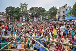 Assembly Election 2021: चुनावी रैलियों में मास्क न पहनने पर दिल्ली हाईकोर्ट सख्त, केंद्र और EC से मांगा जवाब