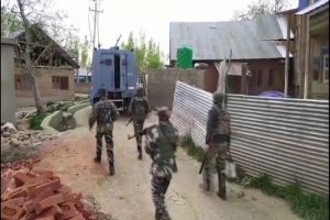 Jammu Kashmir: सुरक्षाबलों ने मुठभेड़ में 3 आतंकियों को किया ढेर, तीन दिन में हुई 11 की मौत