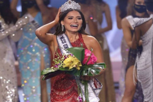 Miss Universe: मैक्सिको की एंड्रिया मेजा बनीं मिस यूनिवर्स, भारत की एडलिन कास्टलिनो ने टॉप 5 में पहुंची