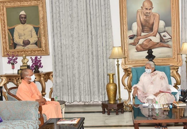 CM Yogi Adityanath with Anandi ban patel