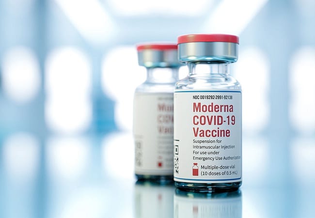 Corona Vaccine Comp Moderna America1