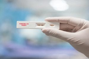 France: फ्रांस में कोरोनावायरस के नए वेरिएंट ओमीक्रोन के 8 संदिग्ध मामले