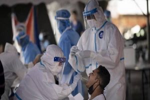 Coronavirus in India: भारत में धीमी पड़ी कोरोना की रफ्तार, 29 मार्च के बाद सबसे कम नए मामले सामने आए