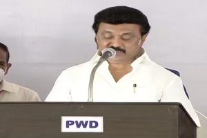 Tamil Nadu: डीएमके प्रमुख एमके स्टालिन ने ली मुख्यमंत्री पद की शपथ