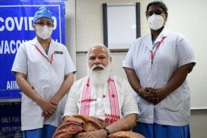 International Nurses Day 2021: अंतरराष्ट्रीय नर्स दिवस पर PM मोदी का ट्वीट, लिखा ये खास संदेश