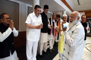 जम्मू कश्मीर पर हुई ‘महाबैठक’ में बोले PM मोदी- खत्म करना चाहता हूं दिल्ली और दिल की दूरी